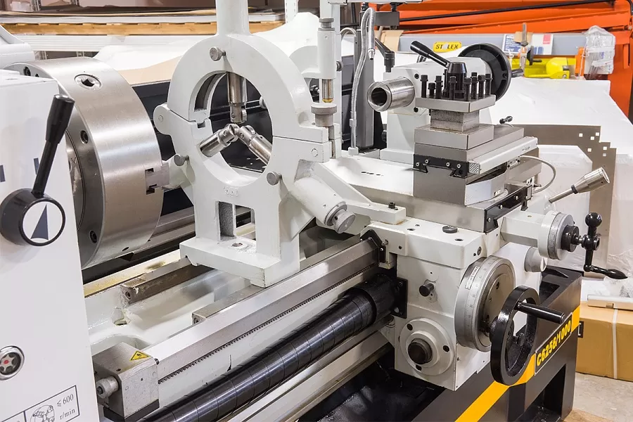 Станок токарно-винторезный STALEX C6256/3000