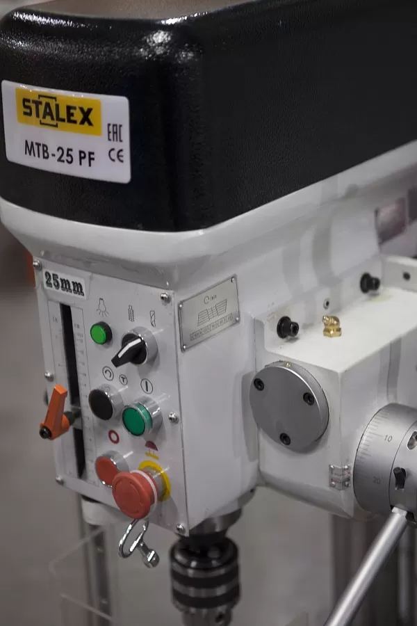 Сверлильно-резьбонарезной станок STALEX MTB-25PF