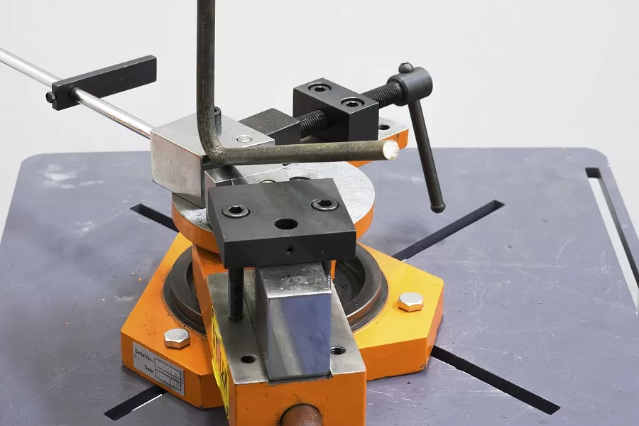 Инструмент ручной гибочный универсальный Stalex SBG-40