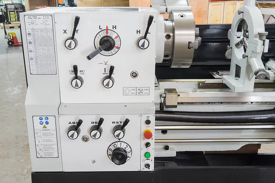 Станок токарно-винторезный STALEX C6256/2000